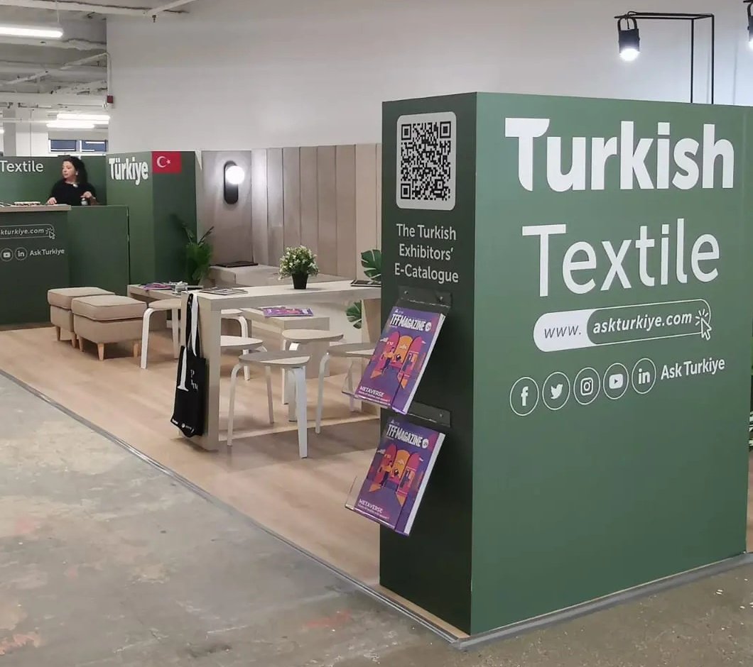 TFFMagazine's tweet photo. 📍Visit Our Booth At 416
✔️Turkish Textile companies are ready to meet you in @latextile show.
#TurkishTextile #TurkishFashionFabrics #latextileshow @utibsosyal @ITHIB #fair #textile #fabrics #fashion https://t.co/9MO2brGKMF