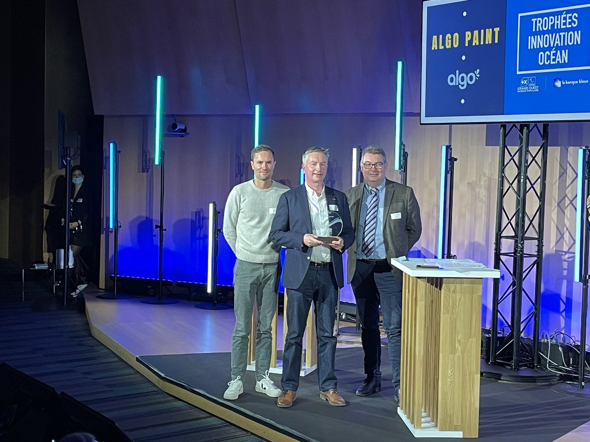 Trophées Innovation Océan (@ocean_trophees) on Twitter photo 🌊 Lauréat #TIO 2022 🌊
Toutes nos félicitations à <a href="/PaintAlgo/">Algo Paint</a> ! Conçue & fabriquée localement, Algo Paint est formulée à base d'algues 100% naturelles & s’engage pour une peinture saine & responsable
➡️ peinture-algo.fr 🌊 Lauréat #TIO 2022 🌊
Toutes nos félicitations à <a href="/PaintAlgo/">Algo Paint</a> ! Conçue & fabriquée localement, Algo Paint est formulée à base d'algues 100% naturelles & s’engage pour une peinture saine & responsable
➡️ peinture-algo.fr