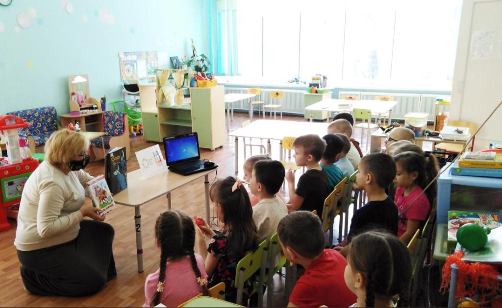 84pingvin's tweet photo. #КультурныйГражданин 
Сегодня воспитанники д/с  №84 «Пингвин» стали участниками литературно-игрового занятия «Богатырская застава». 🛡️🗡️
Ребята вспомнили знаменитых богатырей, прошли «воинские» испытания и слушали былину про Микулу Селяниновича. 📖 https://t.co/wmx7SelvDv