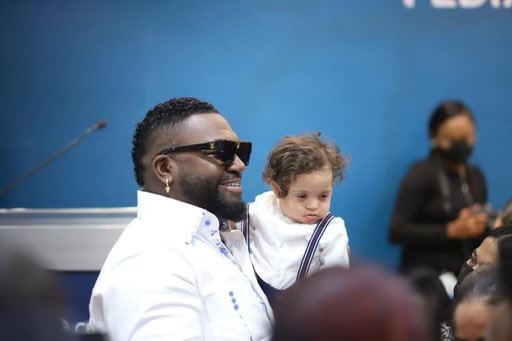 David Ortiz Childrens Fund tweet media