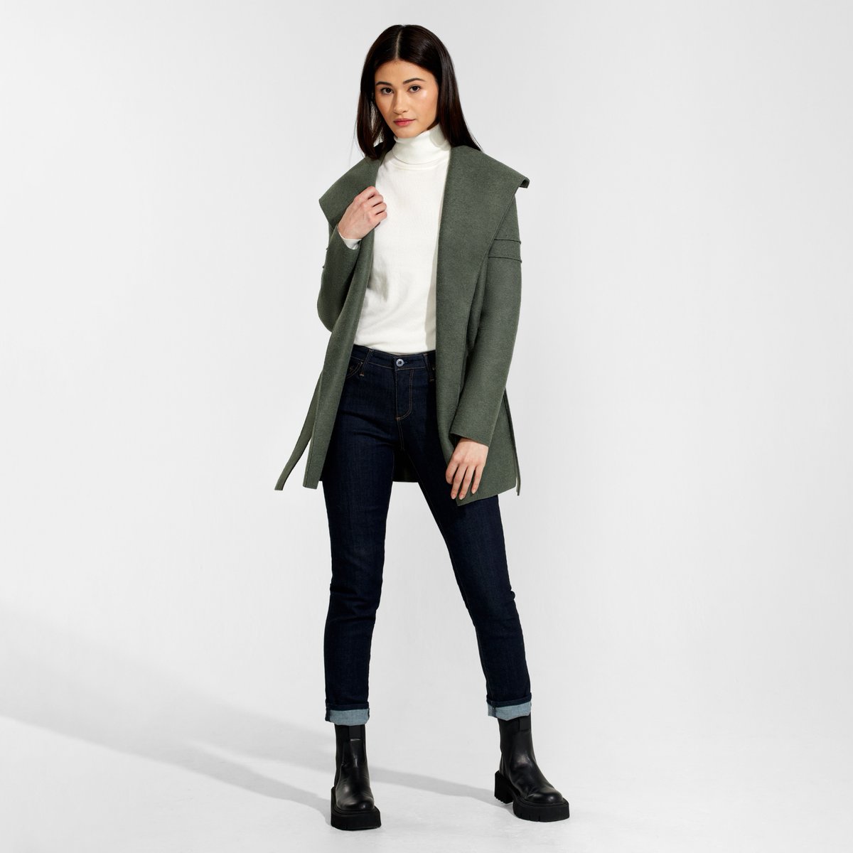 Sentaler's tweet image. Perfect for sporty daywear or an easy everyday luxury look when mixed with neutral hues or denim. Discover the Wrap Coat with Double Ribbed Detail in a soothing Jade hue—now available exclusively at sentaler.com, in limited quantities. #SENTALER #CapsuleDrop
