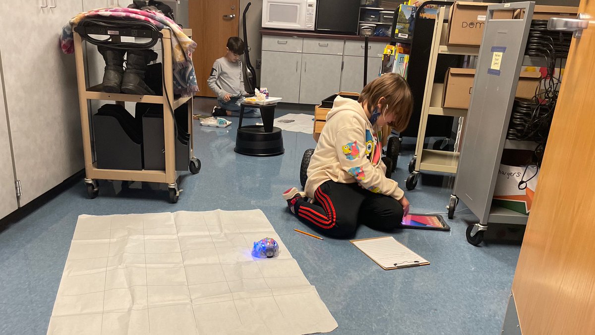 Coders at work with @TTSResources BlueBots. #4thGradeMD students are working on their Genius Hour projects and the resources we received @MadisonPlaceK5 through our @OPSF233 grant are perfect! @KelleyCirrito