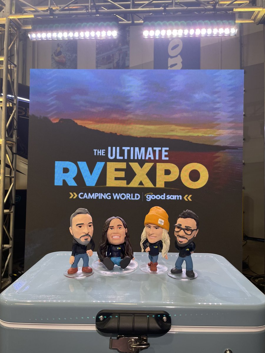 CampingWorld's tweet image. Upgraded. #RVexpo 💥