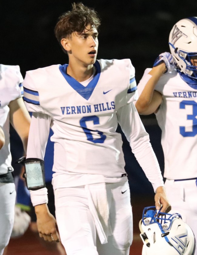 JUST OUT THIS AFTERNOON #IHSA 
Nolan Lazor Vernon Hills Class Of 2023 6'5 QB Excited For The Upcoming Season &amp; Ready To Win
<a href="/LazorNolan/">Nolan Lazor</a> 
<a href="/BillB5252/">CoachB</a>
<a href="/VHHSAth/">VH Cougars</a> 

LINK:
deepdishfootball.com/single-post/no…