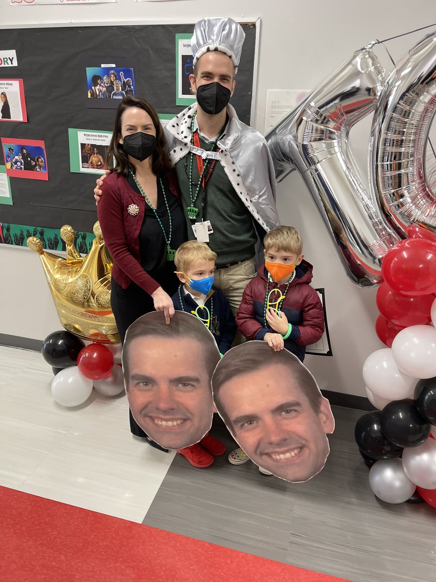 HISD_NHECHS's tweet photo. HUGE CONGRATULATIONS TO OUR TEACHER OF THE YEAR MR.SIGREN 🎉
We are beyond grateful to have you and thankful for everything you for our campus and our scholars. Mr.Sigren truly represents what our school strives to do greatness and accomplishments! Well earned honor. https://t.co/hAsF9KvQz3
