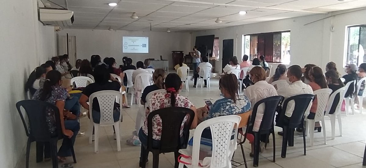 inedaefzb's tweet photo. Jornada pedagógica @inedaefzb sts de lenguaje y taller de acompañamiento. Ciclo de apertura. @PTA_Colombia @ocados @Irisbbaron https://t.co/Pay0euPebU