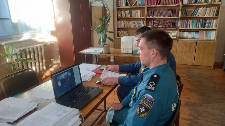 Утверждены формы оценочных листов с контрольными вопросами для подтверждения соответствия лицензионным требованиям в области пожарной безопасности | RUБЕЖ ru-bezh.ru/zakonodatelstv…
