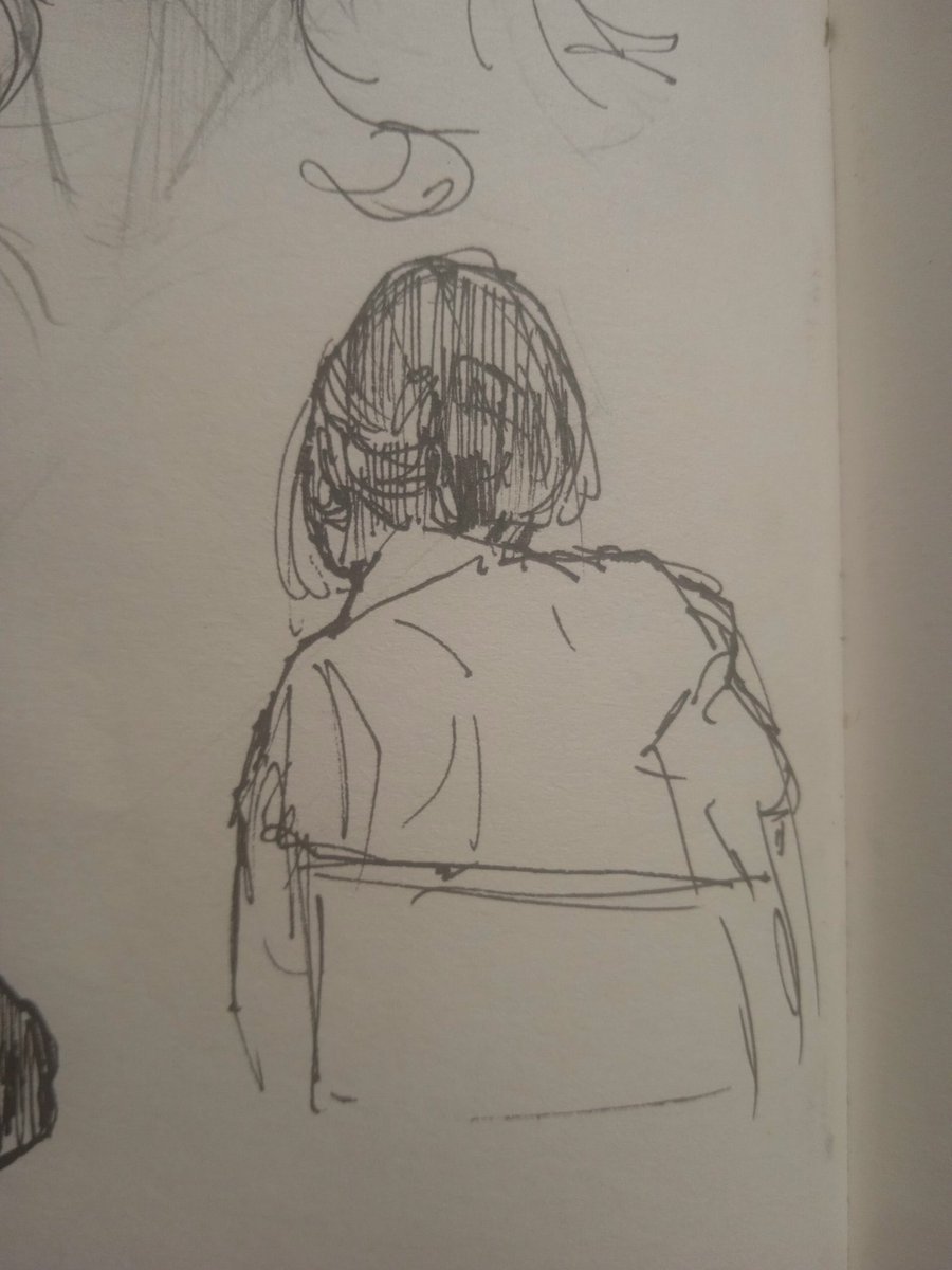 sgushalk's tweet photo. Наскетчил однокласниц!

[ #арт #скетч #sketch #sketchbook #SketchyApeArtContest #sketches ] https://t.co/kUhOKiwoy8