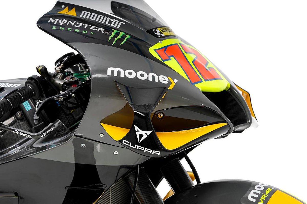 VR46RacingTeam's tweet photo. Let’s switch on the racing mood ✊

#MooneyVR46RacingTeam #MotoGP https://t.co/oGD3dzKHkH