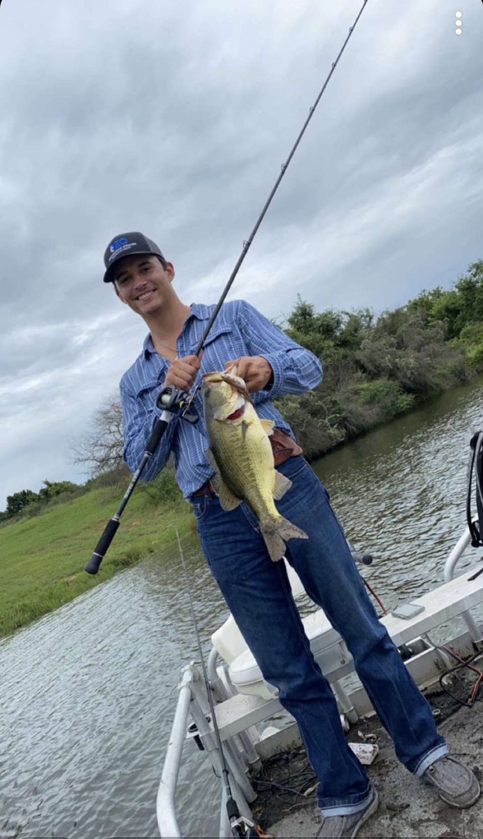 Alpha Gamma Rho ΒΣ tweet media