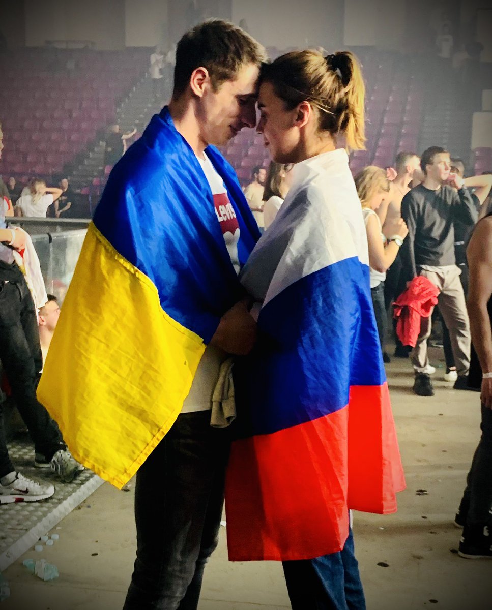 Make love not war!❤️
!B #nieWiederKrieg #ukraine
