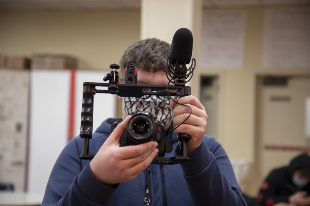 FWPS210's tweet photo. “Growing up, I’ve always liked cameras,” shares Trina. “I enjoy being behind the camera and recording people.” At the Video Production class at Decatur HS, Trina can develop her craft by producing her own video projects and learn industry skills or even start her own business! https://t.co/7y1JNrlTZr