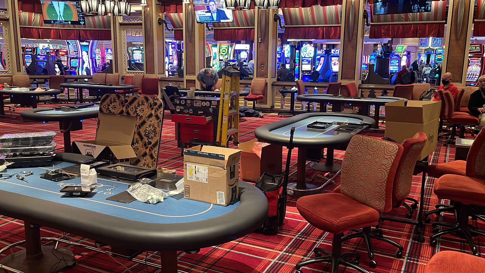 Bellagio poker room deals