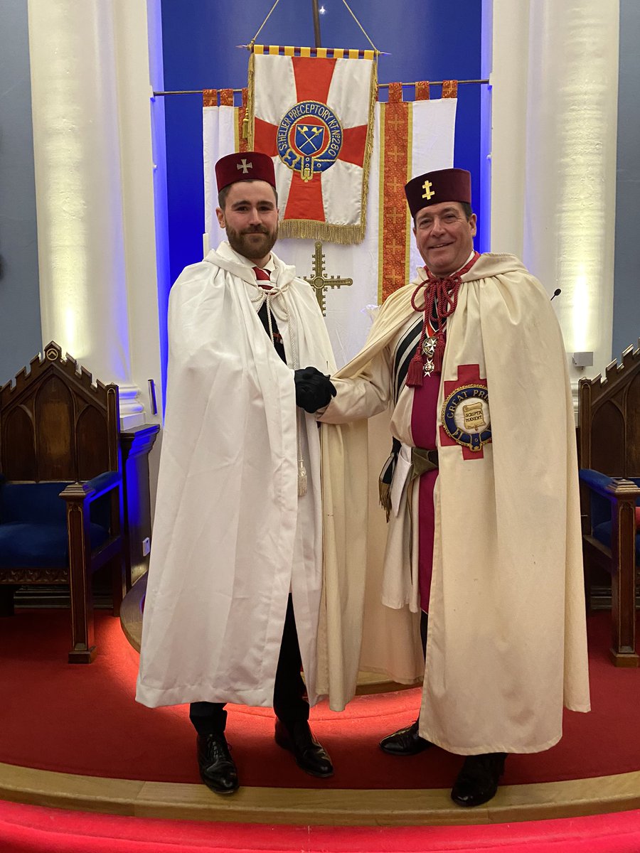 JerseyFreemason's tweet image. V Em Kt Ken Rondel had the honour to Install his son Harry into St Helier Preceptory No 280 this evening.