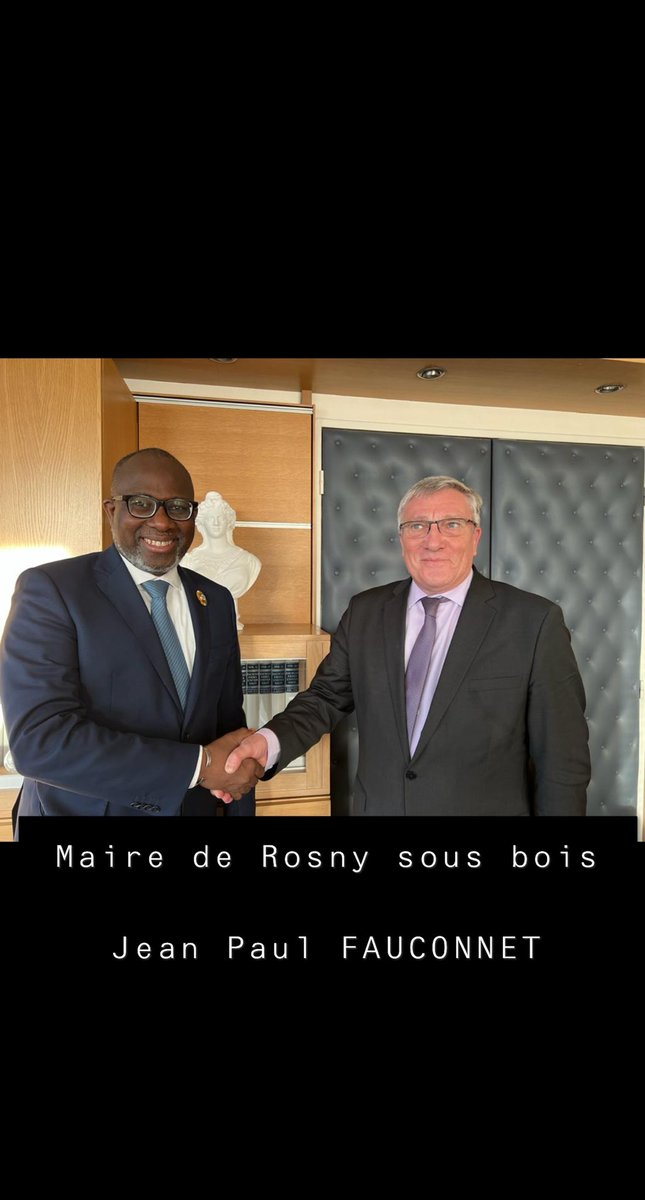 ebagnitchie's tweet photo. Ce vendredi 18 Février 2022, j’ai eu le privilégie de rencontrer M. Jean-Paul Fauconnet, Maire de la commune de Rosny-sous-bois. Au cours de cette entretien nous avons jeté les bases d’une collaboration future entre nos deux communes.
#mairieassinie 
#hippolyteebagnitchie https://t.co/WpRExJ9sYl