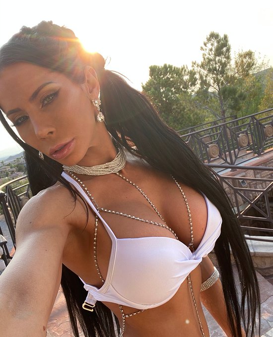 Watch Madison ivy's leaked NSFW photo on TwXstars