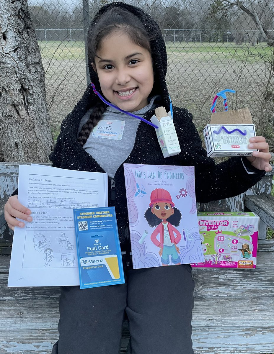 Mercyg161's tweet photo. I’m glad we attended Introduce a Girl to Engineering @Winston_ISE today. It was a great experience! Emerie was happy her project was chosen and loved her prizes! #Engineering @AnaCantuEISD @HBGElementary https://t.co/hk0KB6ao90