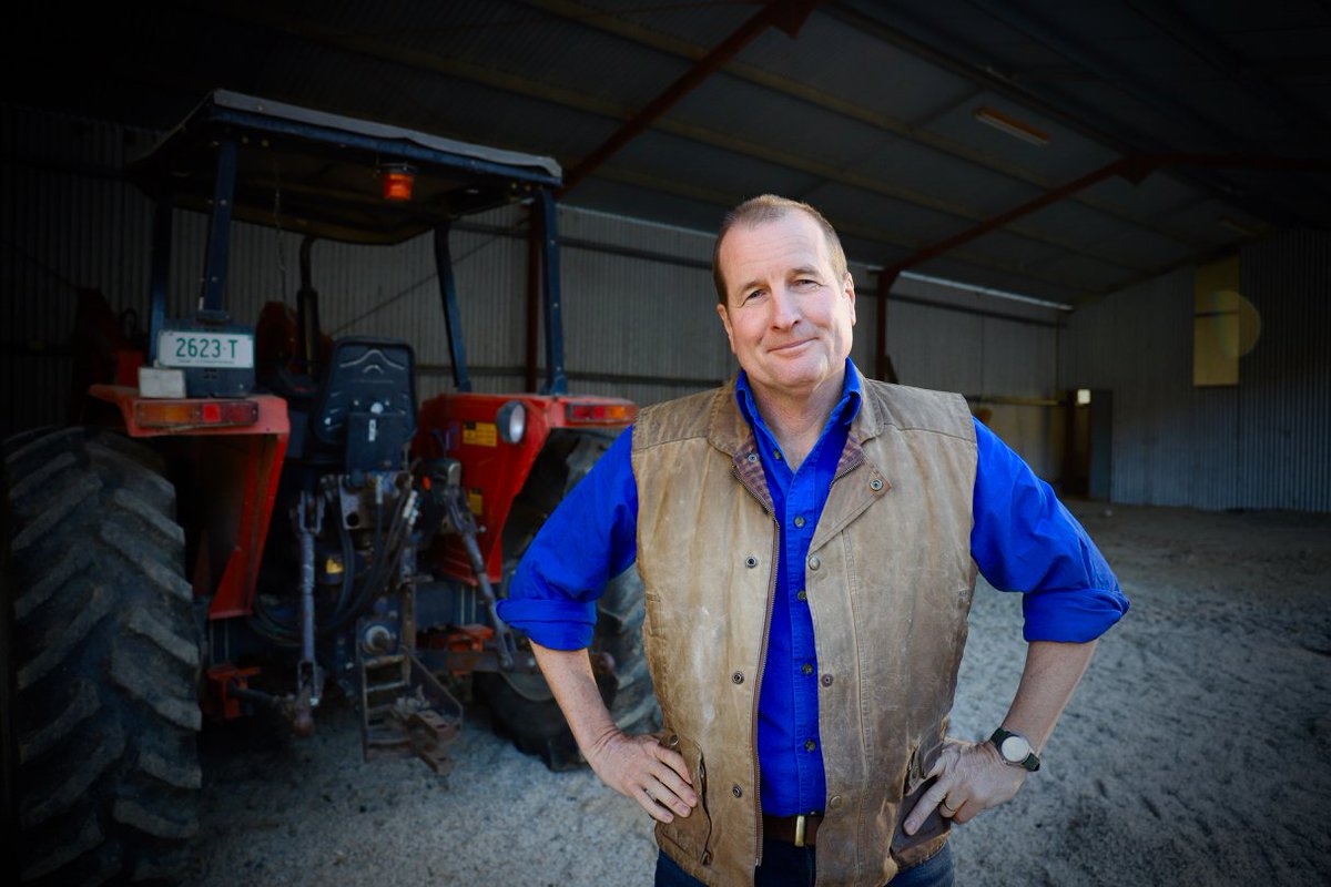 Tune into <a href="/abclandline/">ABC Landline</a> this weekend to hear our chief scientist, <a href="/DaveLambPrecAg/">David Lamb</a>, discuss the possibilities for carbon farming in Australia.

🗓 Sunday at 12:30pm and any time after that on #iView.

#AustralianAg #Carbon #ABCLandline