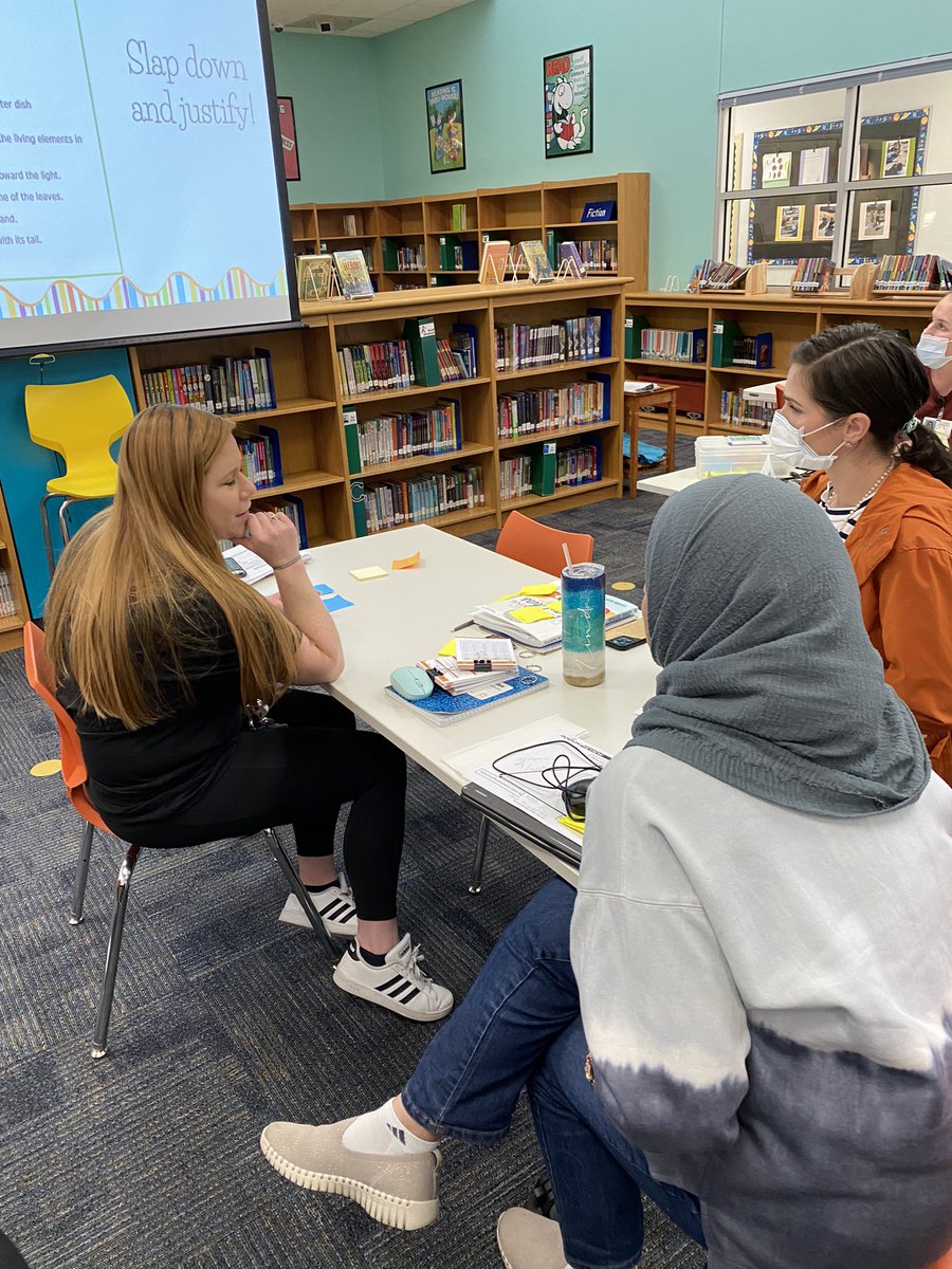 JacyeJamar's tweet photo. Great day of learning @lead4ward strategies to deepen our student engagement! https://t.co/76HnzXsep1