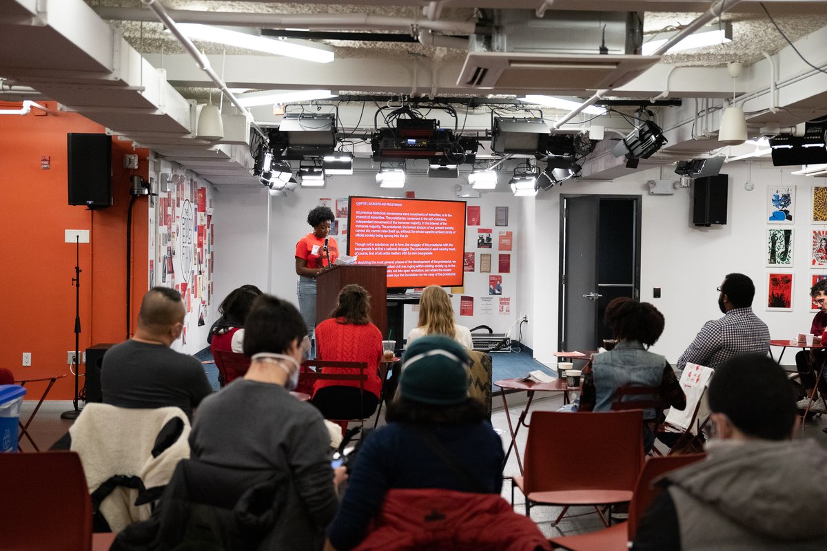 PeoplesForumNYC's tweet photo. 🎈 Thanks all for coming to #RedBooksDay2022! We are so grateful to have had the chance to celebrate the texts that fuel our struggle with you. We got to share in communal reading, discuss the Manifesto, watch The Young Karl Marx, and make art and eat together. https://t.co/8Ma0PGqjEa