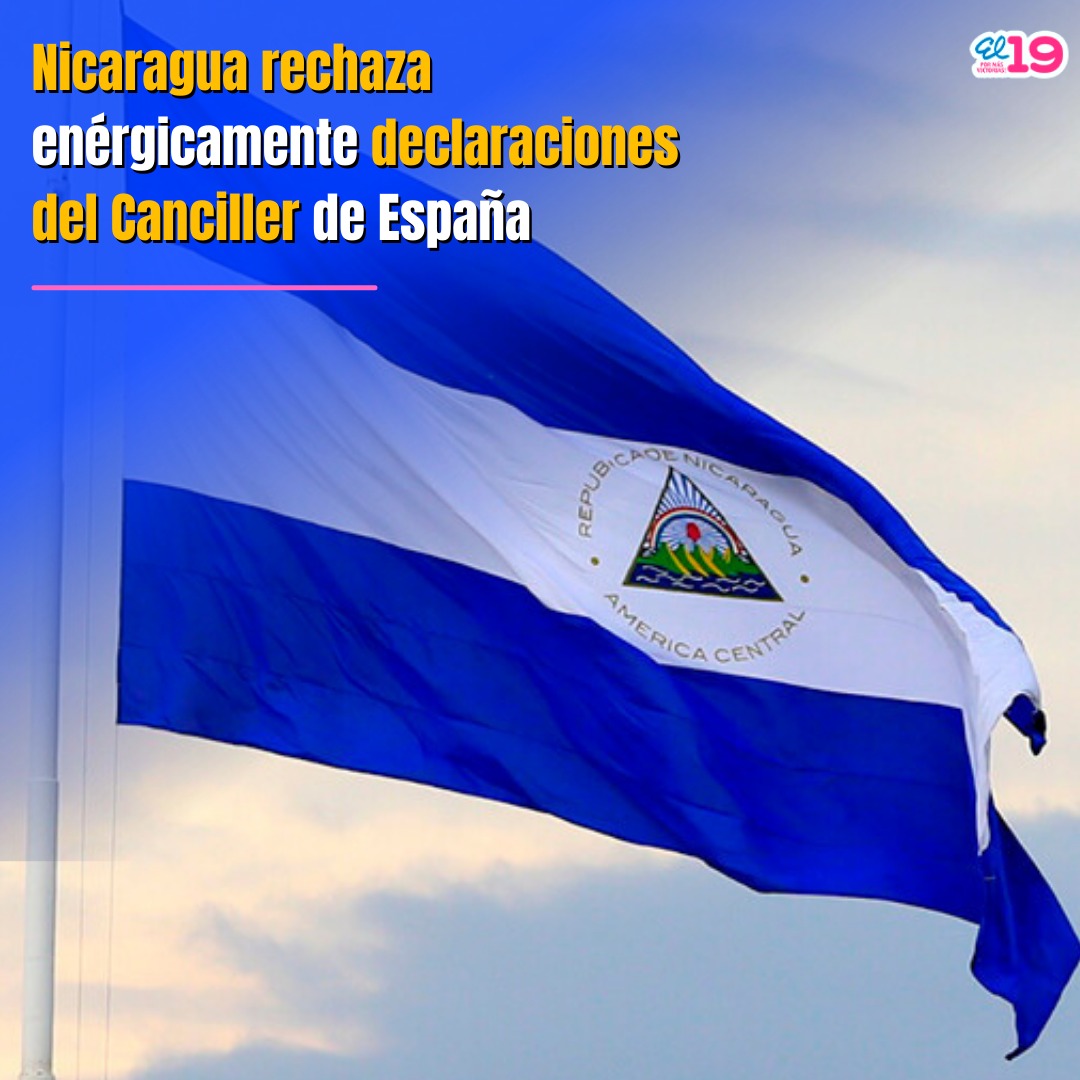 El pueblo de #Nicaragua exige la no intromisión, somos soberanos y no nos dejamos poner la bota 💪🤛👊👊de ningún extranjero, somos hijos de sandino. ❤️🖤#LeonRevolucion #UVEDenisSilva
