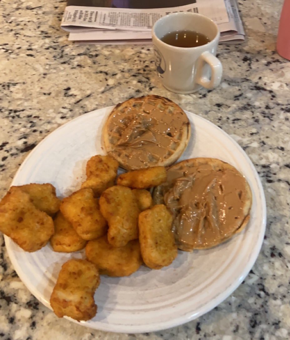meal_eater's tweet photo. i eat this shit everyday. don’t even try to ask for the recipe https://t.co/S4mkaIWPX8