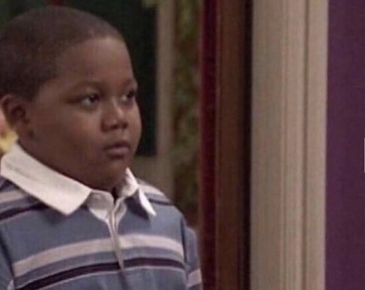 me when somebody start crying around me