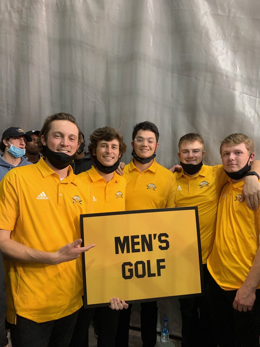 NKUNorseSASS's tweet photo. S/O to our 3.5 + GPA Student Athletes for their hard work in the classroom! 📚✏️  #AcademicRecognitionNight (2/4) @NKUNorseWGolf @NKUNorseMGolf @NKUNorseXCTF https://t.co/7zlcTXB4T7