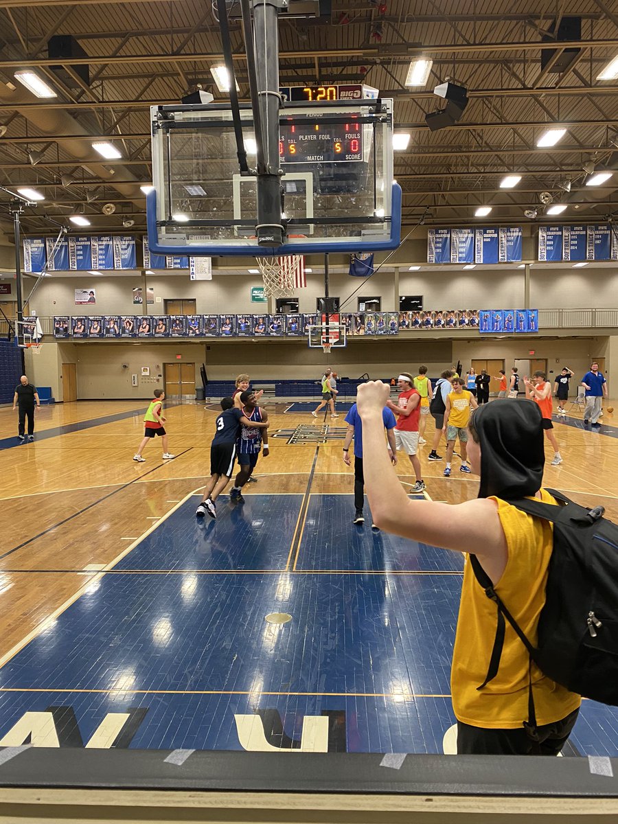 wrhsmagic's tweet photo. He’s on the board. The peoples’ player😮‍💨😮‍💨 https://t.co/5UyM7AHzWl