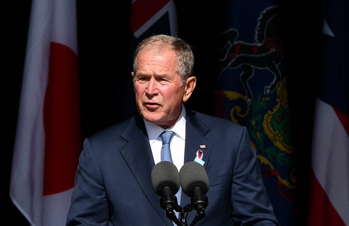 ReporteYa's tweet photo. #24Feb #Guerra #Ucrania #Rusia
Expresidente estadounidense Bush pidió no “tolerar el acoso autoritario de Putin". - @VPITV https://t.co/uLZBDdYEME