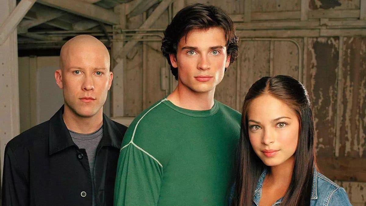 FanSided_ENT's tweet photo. If you could reboot any classic CW show with its original cast, what show would you choose?
#CWeek #TheCW https://t.co/yov2MzzGh0