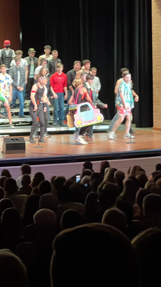 beachgal91's tweet photo. #bassatthebeach #onlyatpops @JHawkVocalMusic https://t.co/kQxLRDSrxL