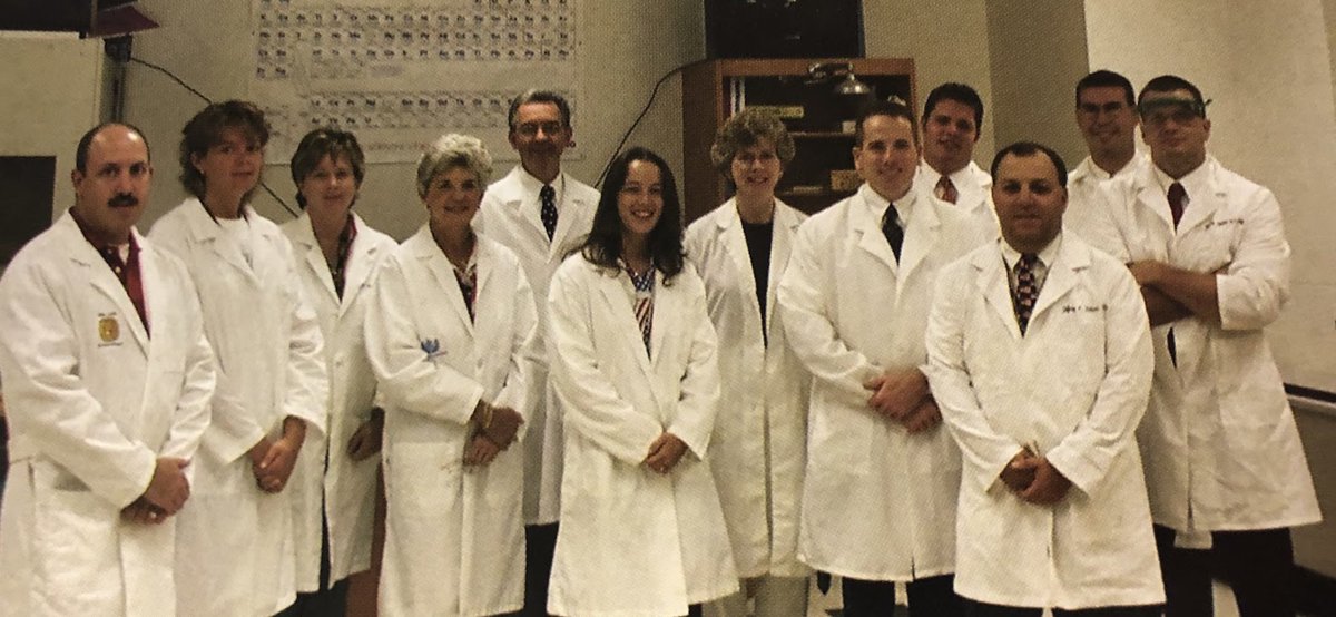 jd_granger's tweet photo. Red Lion science dept. Fall 2002. #TBT #RLProud , #RLPRIDE,
@rlschools https://t.co/zDqFtiJRo9