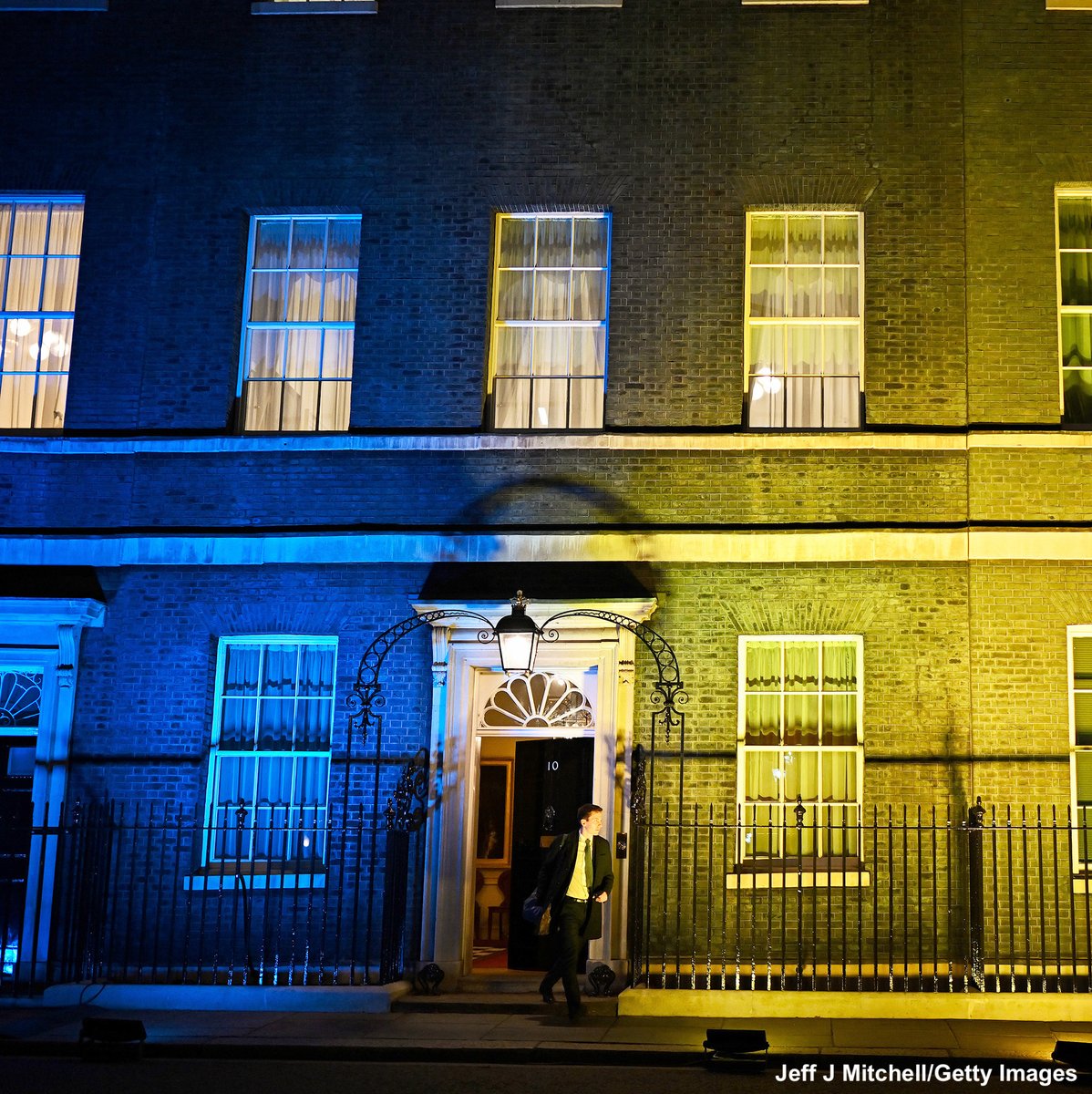 From Rome to London to Berlin, major monuments and government buildings are lit in the colors of Ukraine in solidarity amid Russia's invasion.

LIVE UPDATES: abcn.ws/3hg9ghs