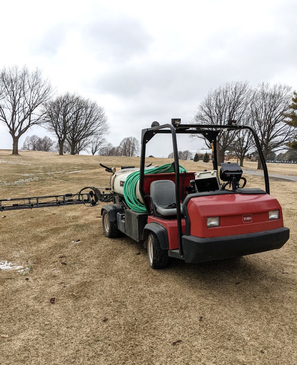 FrostSprayTech's tweet photo. Sprayer at @LnkParksRec is getting set up with GPS technology to get a good start on spring in Lincoln,NE. #ToroSprayer #GPSTechnologies #SprayTech https://t.co/7TbIVqCMlH
