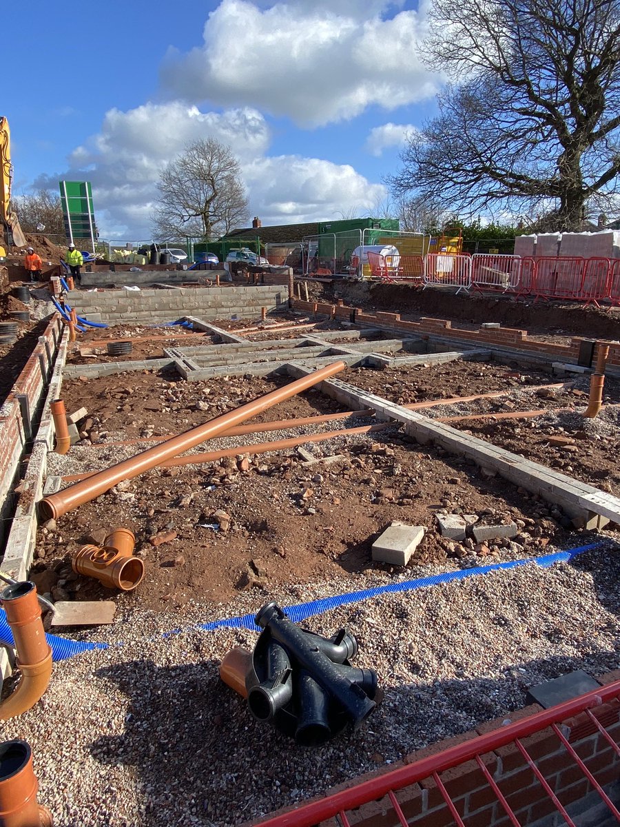 WVHTSean's tweet photo. Great site visit this afternoon with @CaseyCompanies at our site ‘Oathills Lea’ in Tarporley, the site teams are making good progress especially with the limited space available on site. @weavervale #AffordableHousing #loveconstruction https://t.co/op3L3kG5jm
