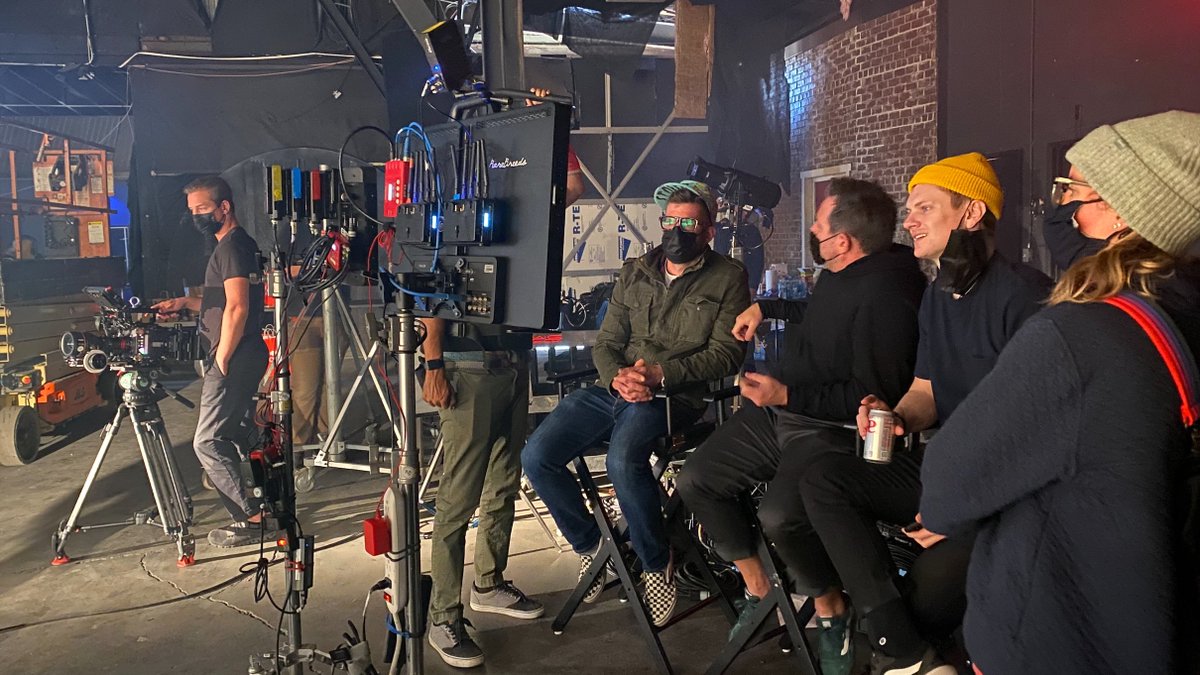 SASMOVIESTUDIO's tweet image. Rent out one of #SAS&apos;s sound stages! This is stage 3 from our Los Angeles Location🌴

Or sets are extremely spacious and we provide everything you need when it comes to filming any type of shoot🎥If you have any questions, just let us know and we are happy to assist you💯#Film