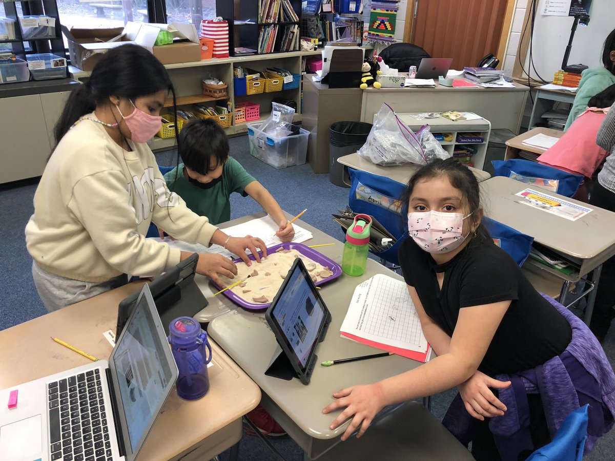 Lisa Nathaus tweet media