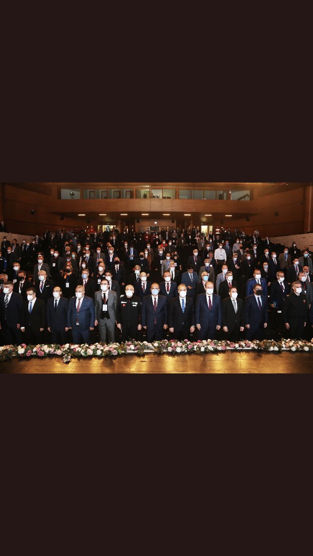 Deprem Zararlarının Azaltılması Ortak Akıl Çalıştayı’nda akademisyenler,AFAD müdürlükleri, Belediyeler ve özel sektör temsilcileri,Marmara Bölgesinde yapılacak olan Deprem risk azaltma projelerinin konu, içerik ve yol haritasının belirlenmesi çalışmalarında bulundu.