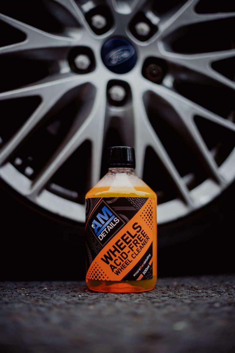 DetailingByHer's tweet image. Wheels are one of my favourite parts when it comes to washing the car &amp;amp; @AMDetails wheel cleaner cuts through the dirt &amp;amp; grime with easy!

What do you find satisfying to clean? 

 #BelfastHour #OneInFive