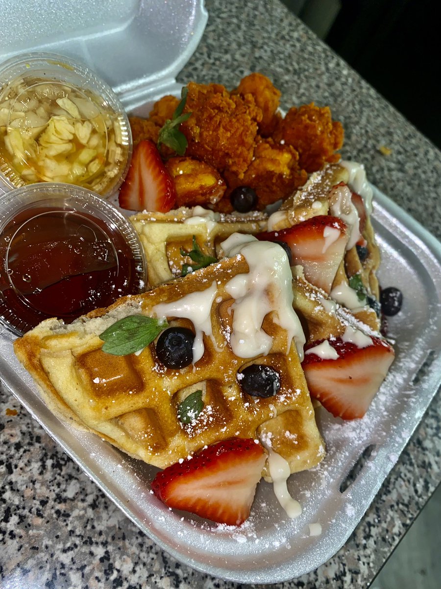 1804Kitchen's tweet image. Shrimp &amp;amp; Waffles.. Follow @1804Kitchen on all platforms .. #Haitianfood#mouthwatering#manjelakay#homecooking#thebest#1804#haiti#instafood#explore#Caribbeanfood#atl#atlantaeats#atlfoodies#foodblog#foodporn#haitianart#catering#creole#chefzoe#cheflife#entrepreneurs