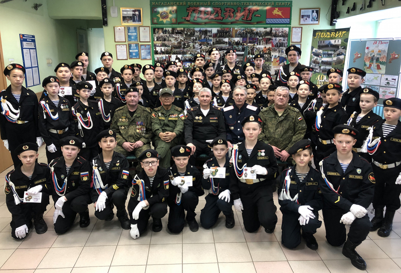 mvd49's tweet photo. В Магадане общественники провели патриотические мероприятия с курсантами военно-спортивно технического центра «Подвиг»

https://t.co/uiBarsosBN https://t.co/ocQe8PBz3U