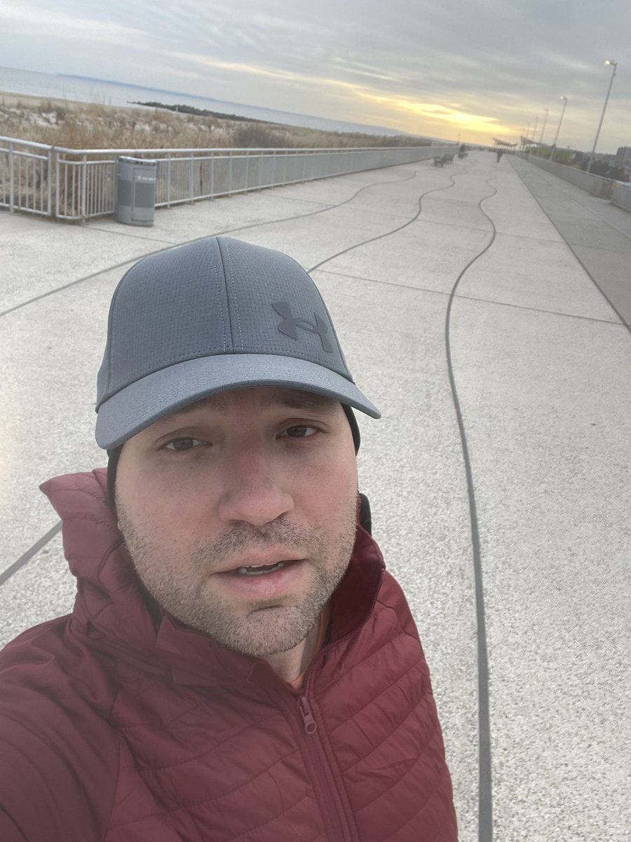MrFullerDOE's tweet photo. 3rd short run this week. @Couchto5K and it was a cold one. Gonna squeeze one more at least before Monday…I hope https://t.co/nvSU6RimUW