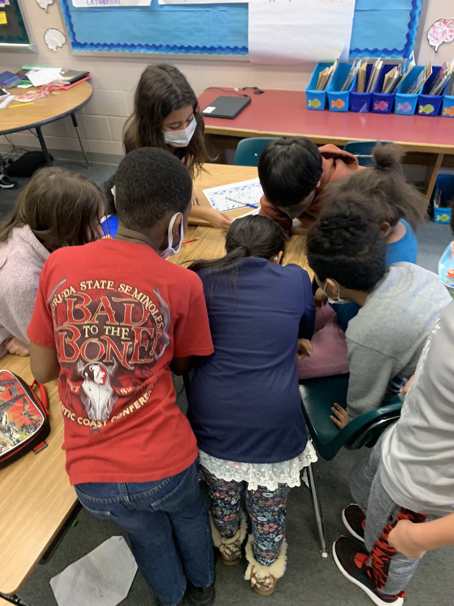 Lexi Hartmann tweet media