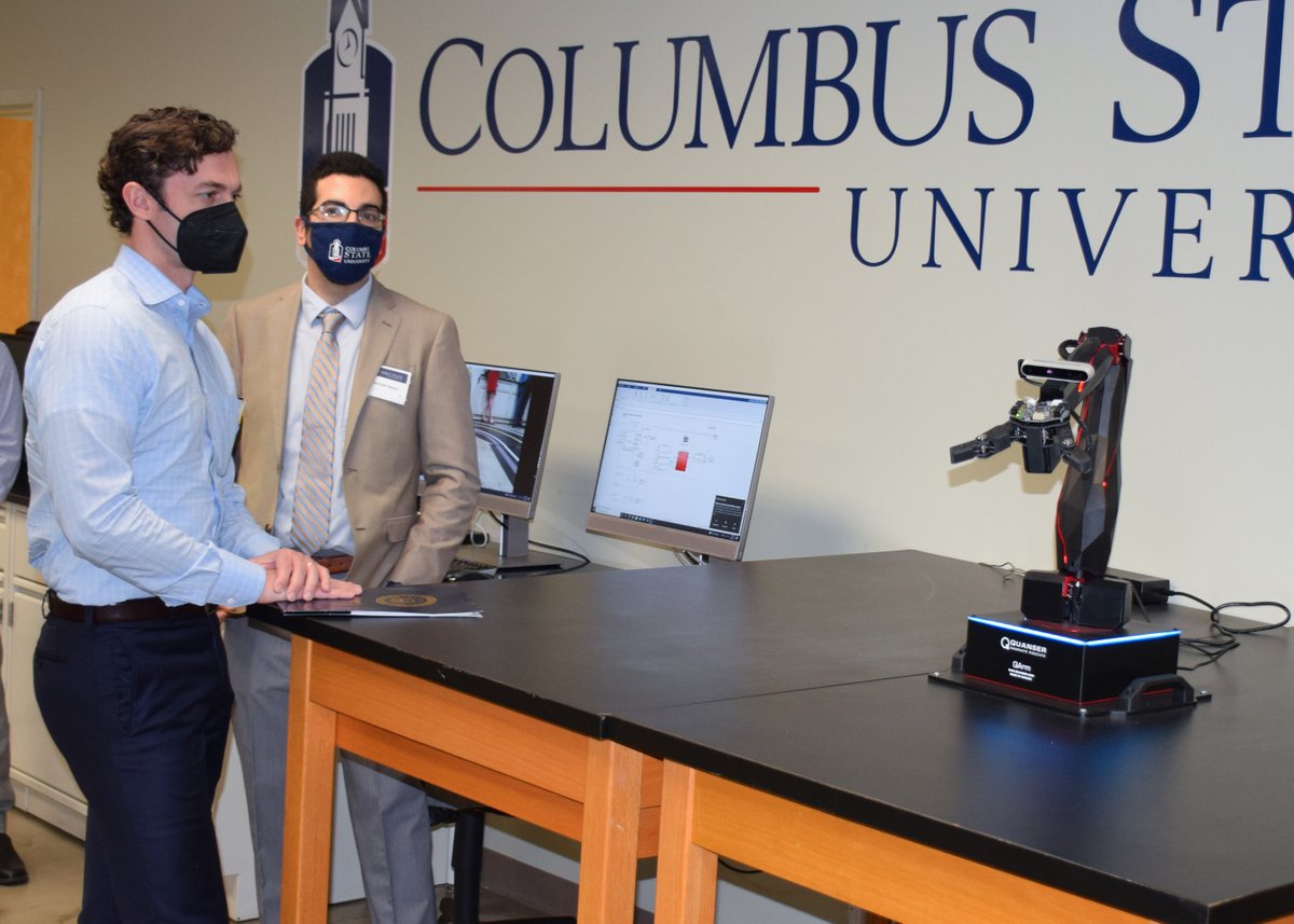 ColumbusState's tweet image. Sen. @ossoff was on campus today to tour the robotics engineering lab and hear about the hands-on experience available for students pursuing the field.

Ossoff also announced efforts to secure additional resources for a science education partnership between @MCSDSchools and CSU.