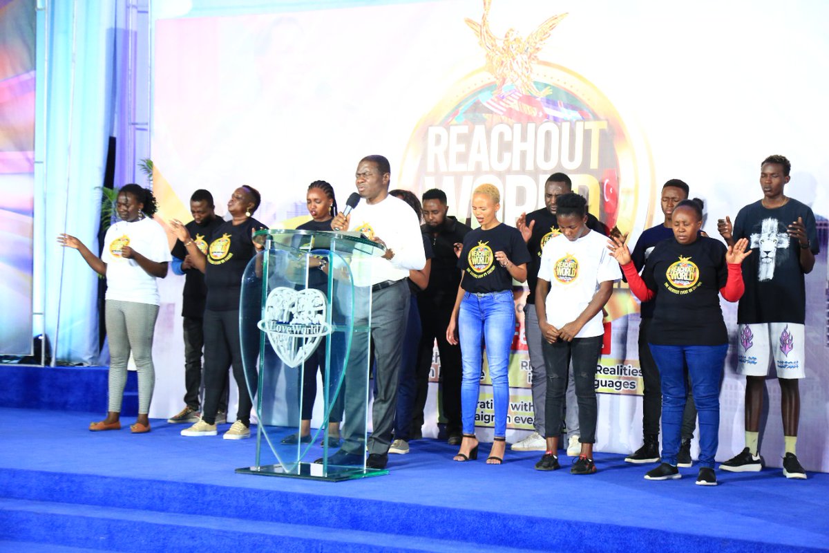 wizzy_dancer's tweet photo. A massive invasion of the gospel in every nation. ! 7 billion people are about to experience divine visitations 

#reachoutworld2022
#reachoutworldkenya https://t.co/VGsS7h15gI