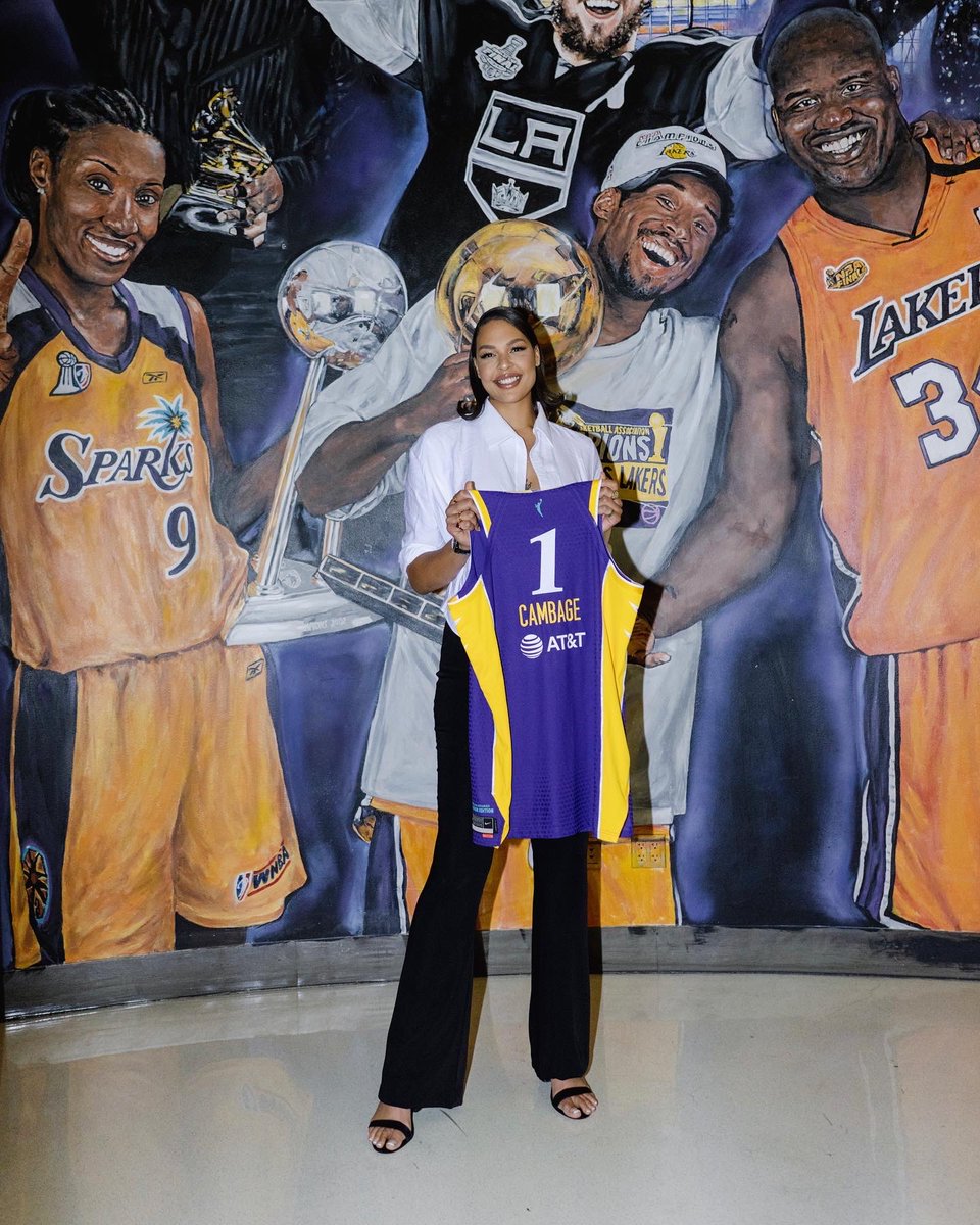 Elizabeth Cambage tweet media