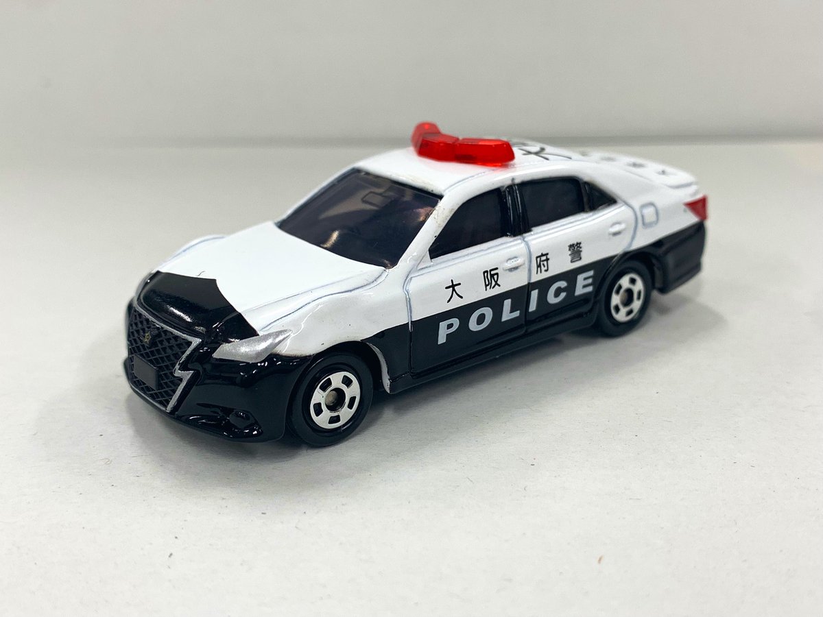 大阪府警限定トミカ トヨタ クラウン アスリート 大阪府警察