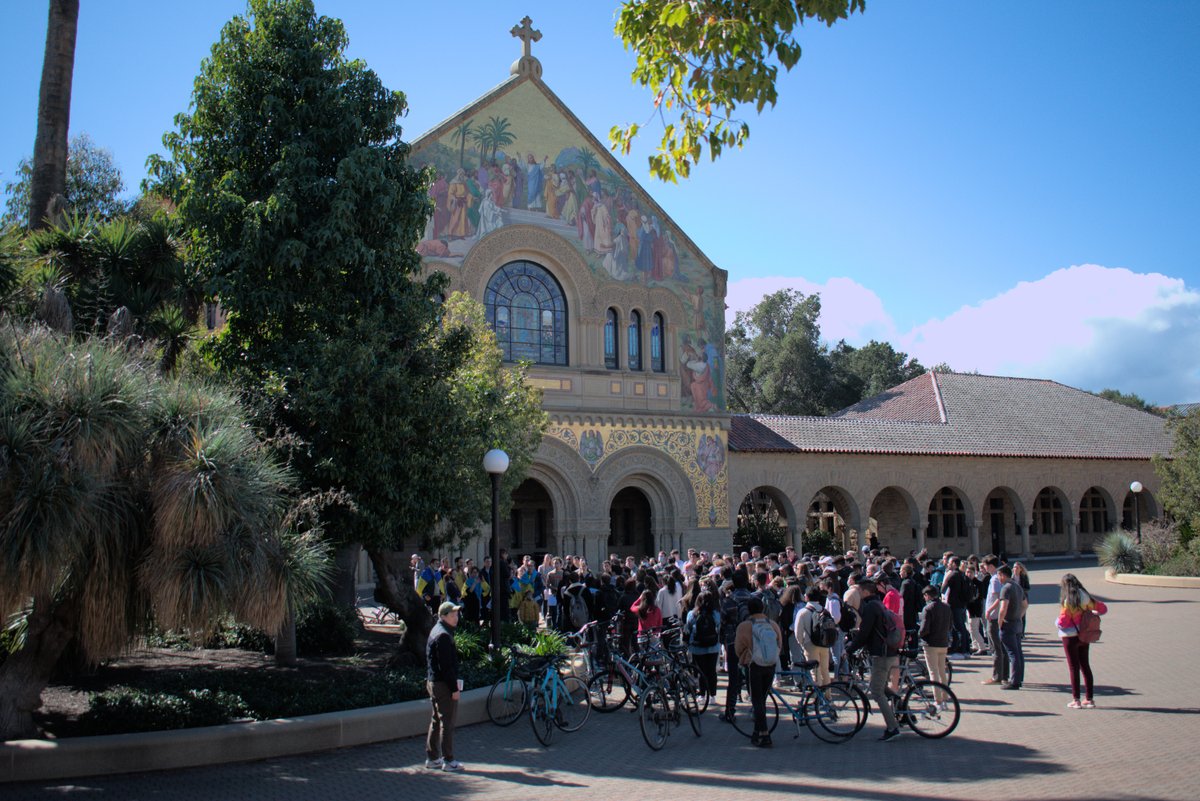 Stanford community members took to Main Quad today to condemn the Russian invasion of Ukraine. In a show of solidarity, attendees heard speeches and joined in singing the Ukrainian national anthem. Story to come. (Photo: BEN LEES/The Stanford Daily)