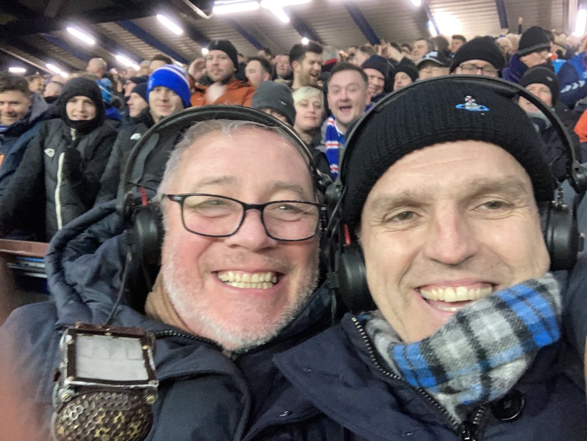alexrae1969's tweet photo. Fair to say we both enjoyed that tonight at IBROX 

⁦@RangersFC⁩ 🥊 the German giants ⁦@BlackYellow⁩ out and progress to last 16 ⁦@EuropaLeague⁩.

Tactic change at HT was the difference well done GVB.

⁦@btsportfootball⁩

👏👏👏 https://t.co/h1KRaZcJUt